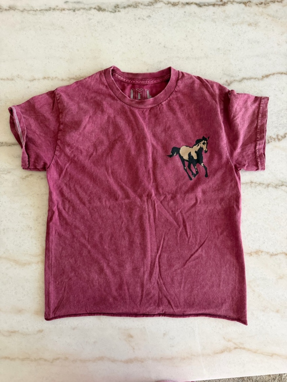 Short-Sleeve Burgundy Horse Graphic Tee